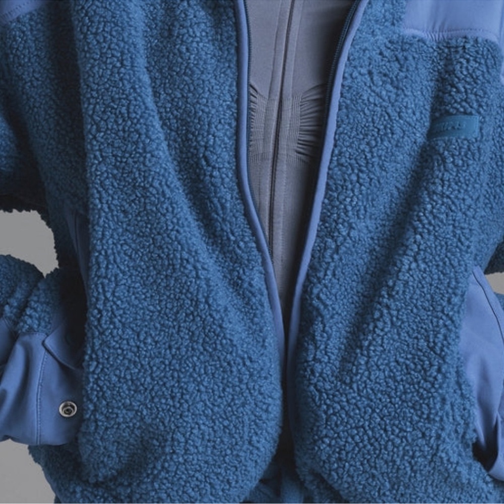 SKIMS Teddy Jacket - Azure - Picture 5 of 9